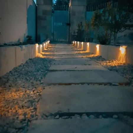 לינה וארוחת בוקר Miele&mare מלנדוניו